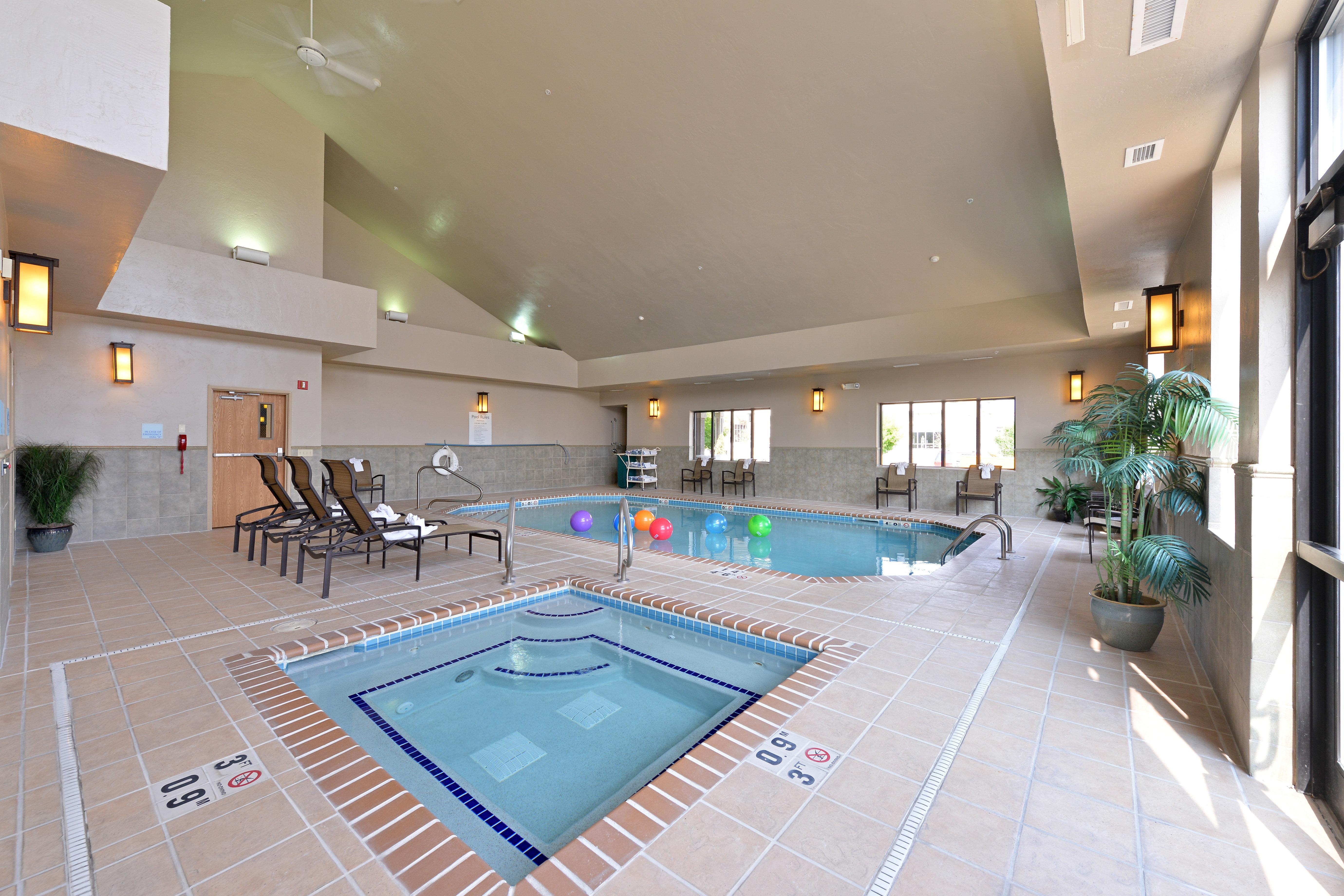 Holiday Inn Express Hotel & Suites Gillette By Ihg Exteriér fotografie